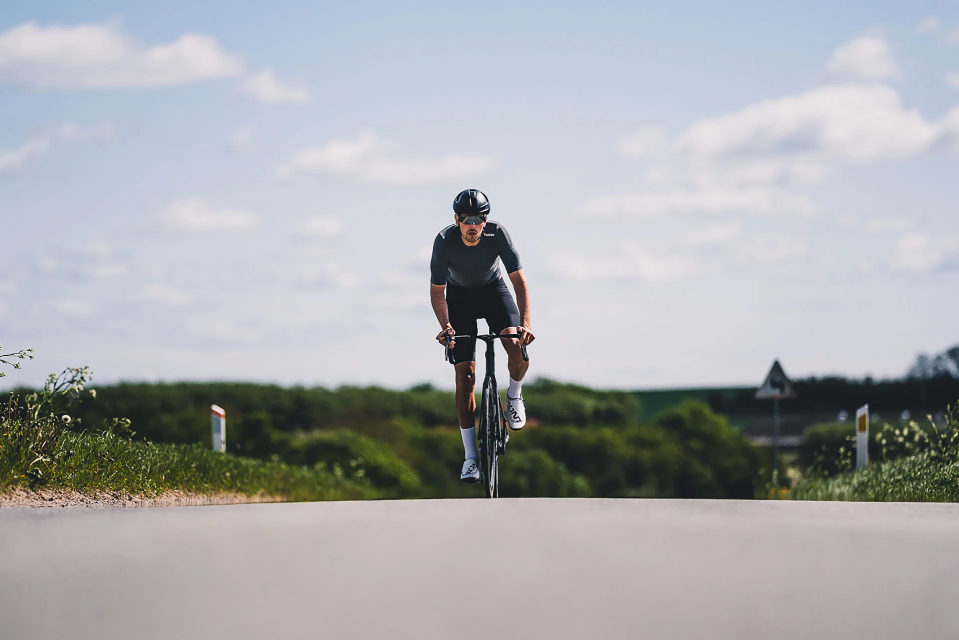 Cycling Training Jersey - Image 9