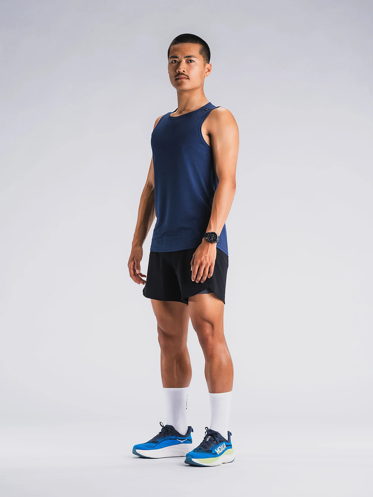 Mens TEMPO! ONE Run Singlet - Image 15