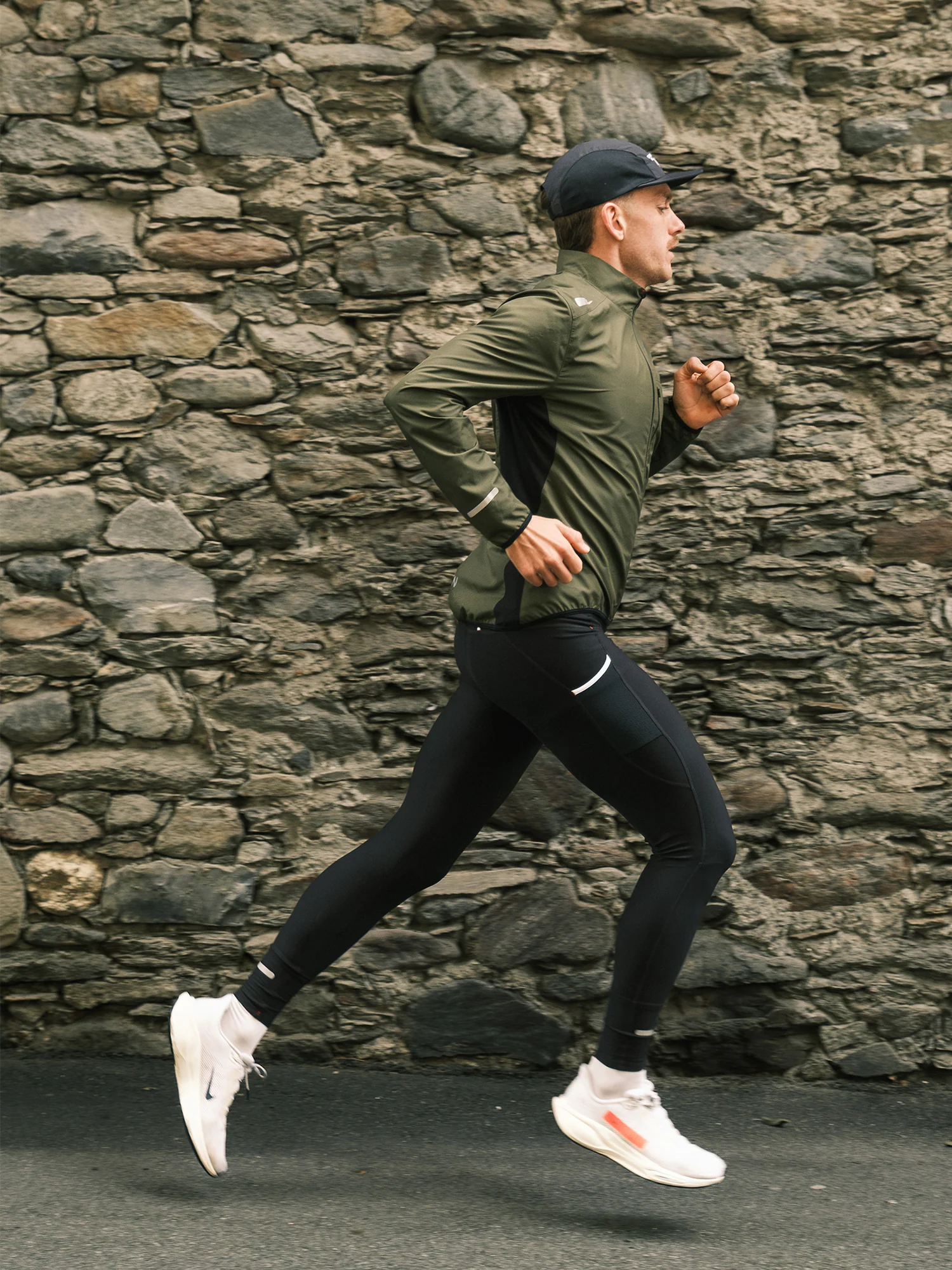 Mens S1 Run Jacket - Image 17