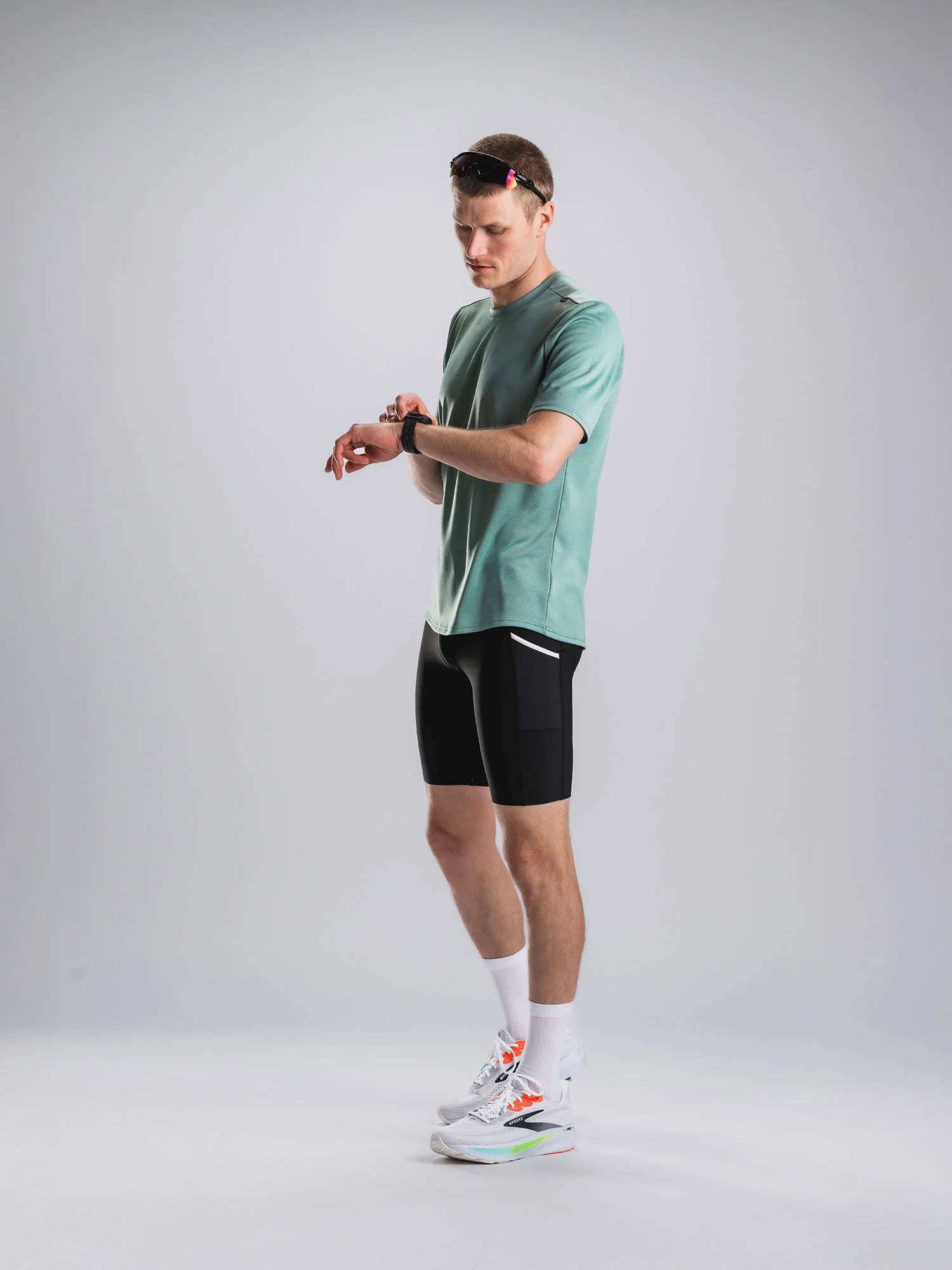 Mens TEMPO! TWO Run T-Shirt - Image 22