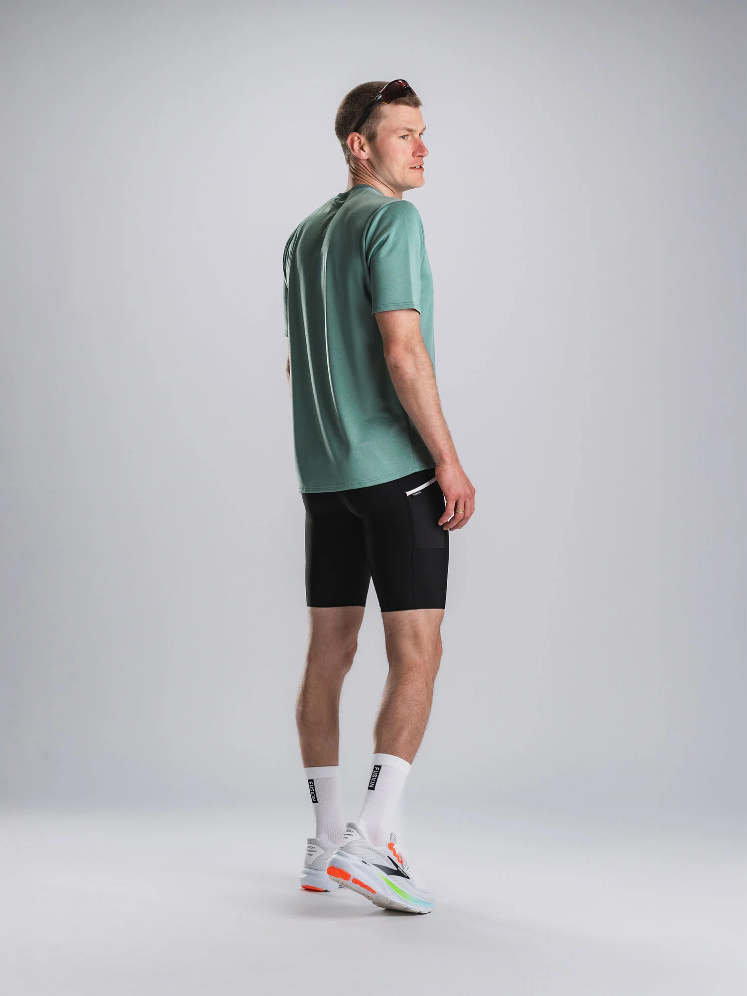 Mens TEMPO! TWO Run T-Shirt - Image 23