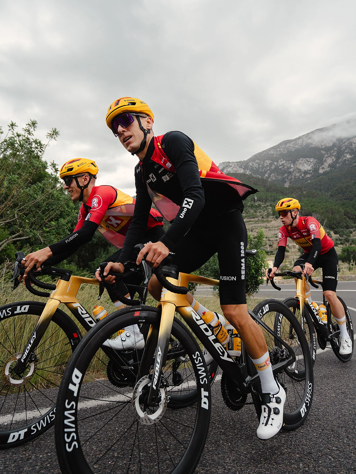 Mens TEMPO! PRO Cycling Jacket - Image 3