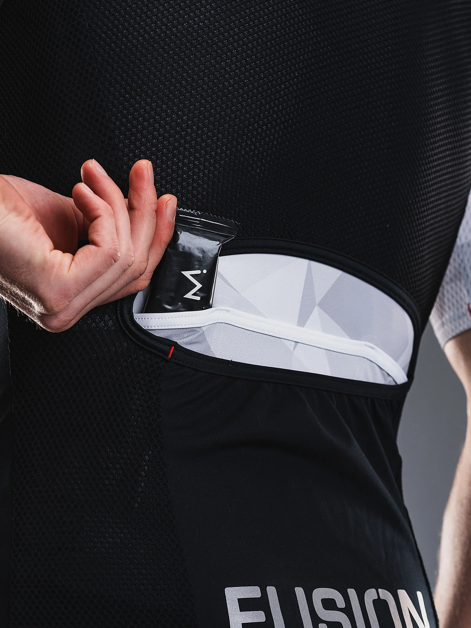 Mens TEMPO! PRO Cycling Vest - Image 7