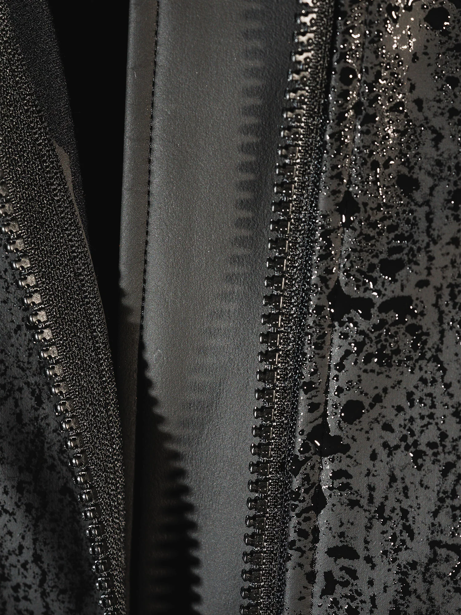 TEMPO! Rain Jacket - Image 4