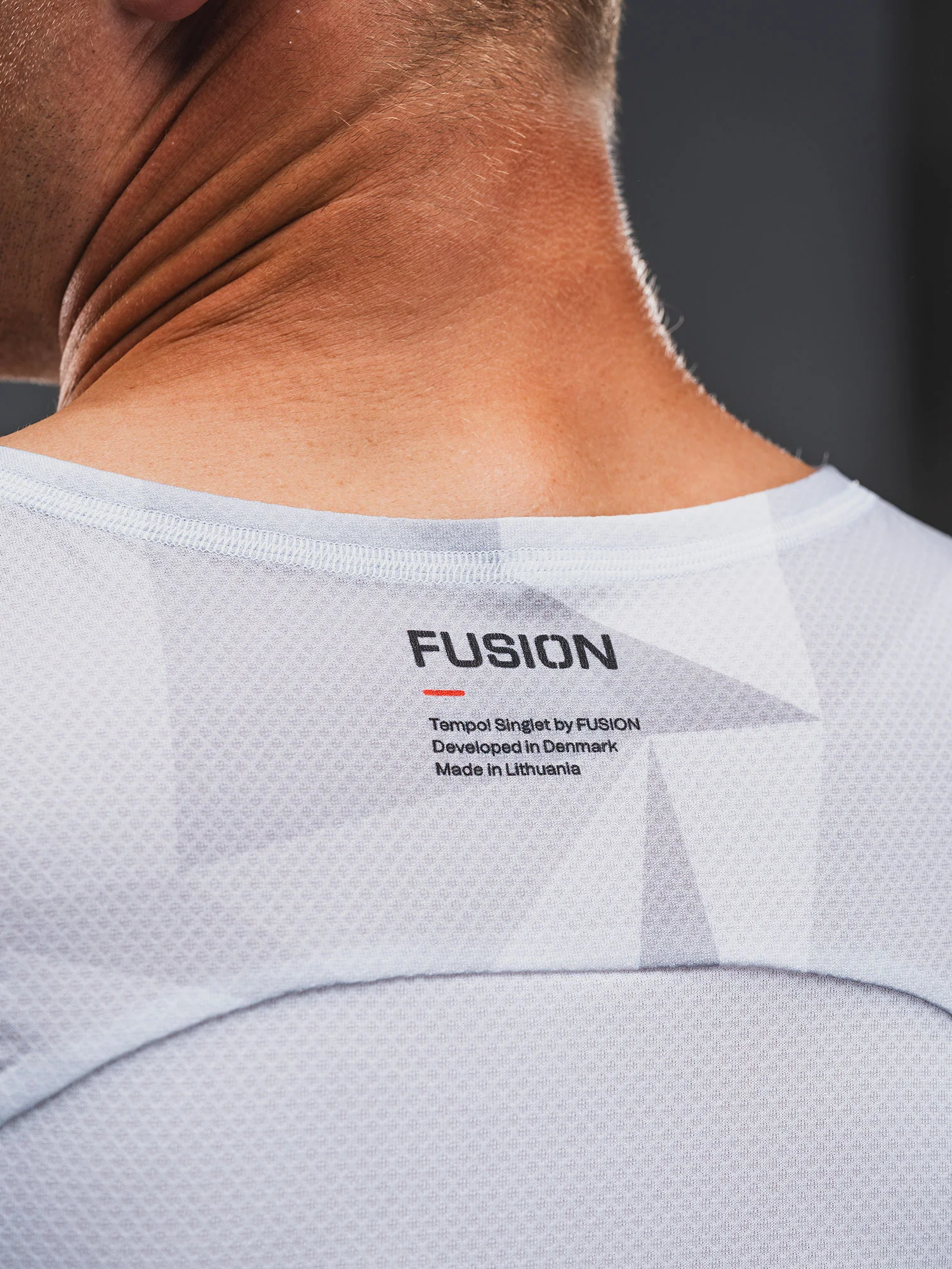 TEMPO! PRO Run Singlet - Image 16