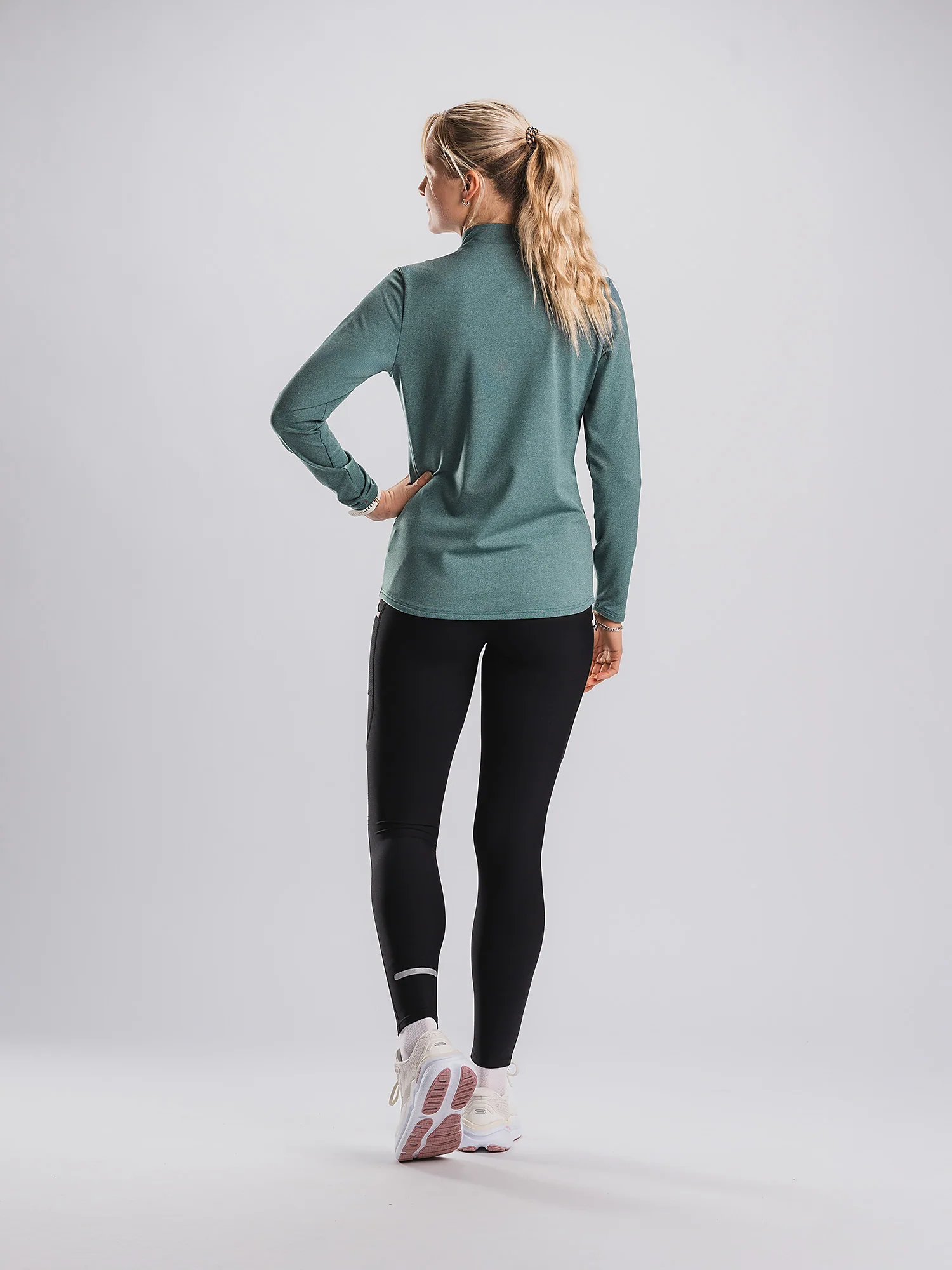 Womens C3 Zip Neck - Image 12