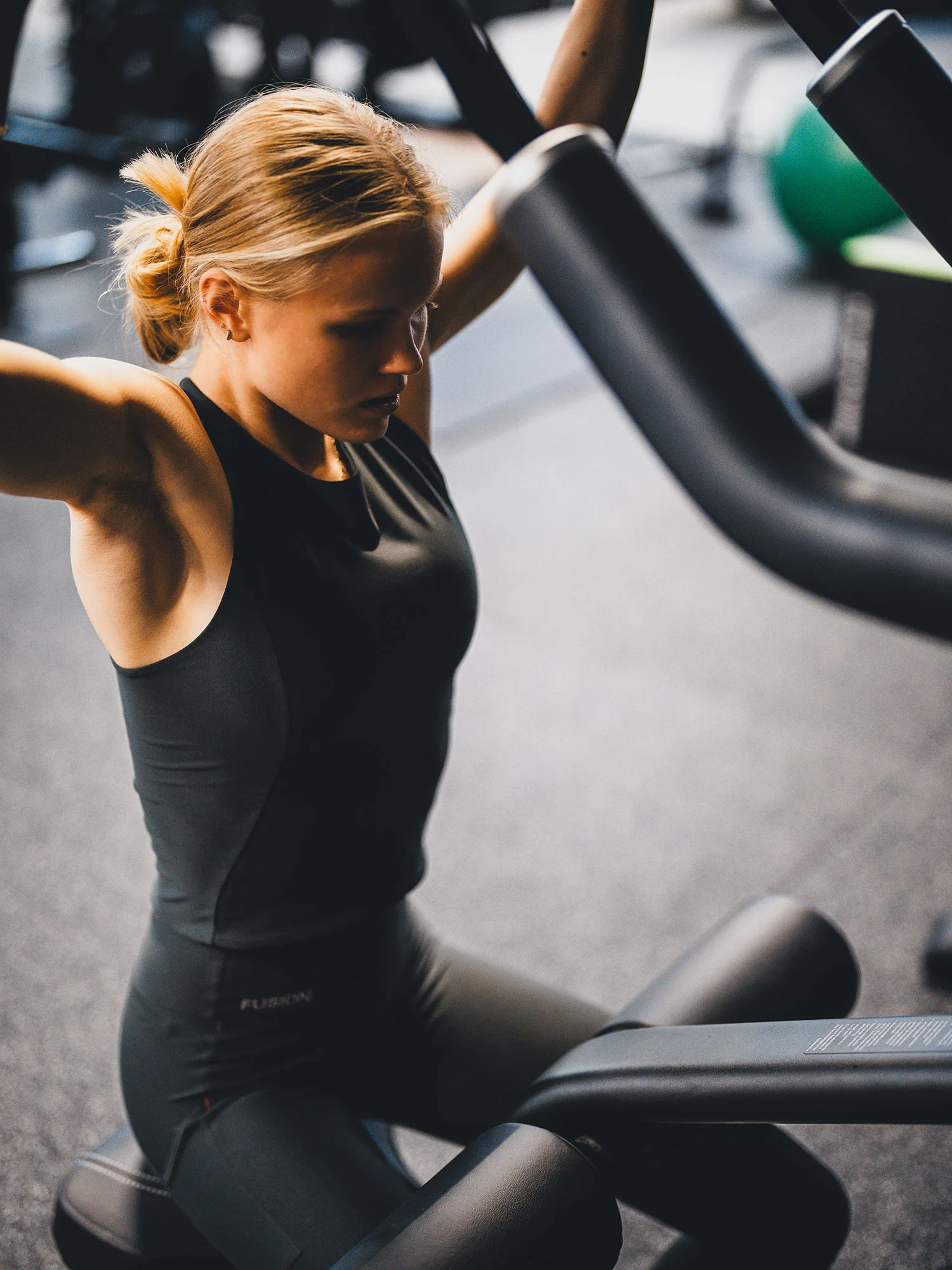 Womens Gym Top - Image 4