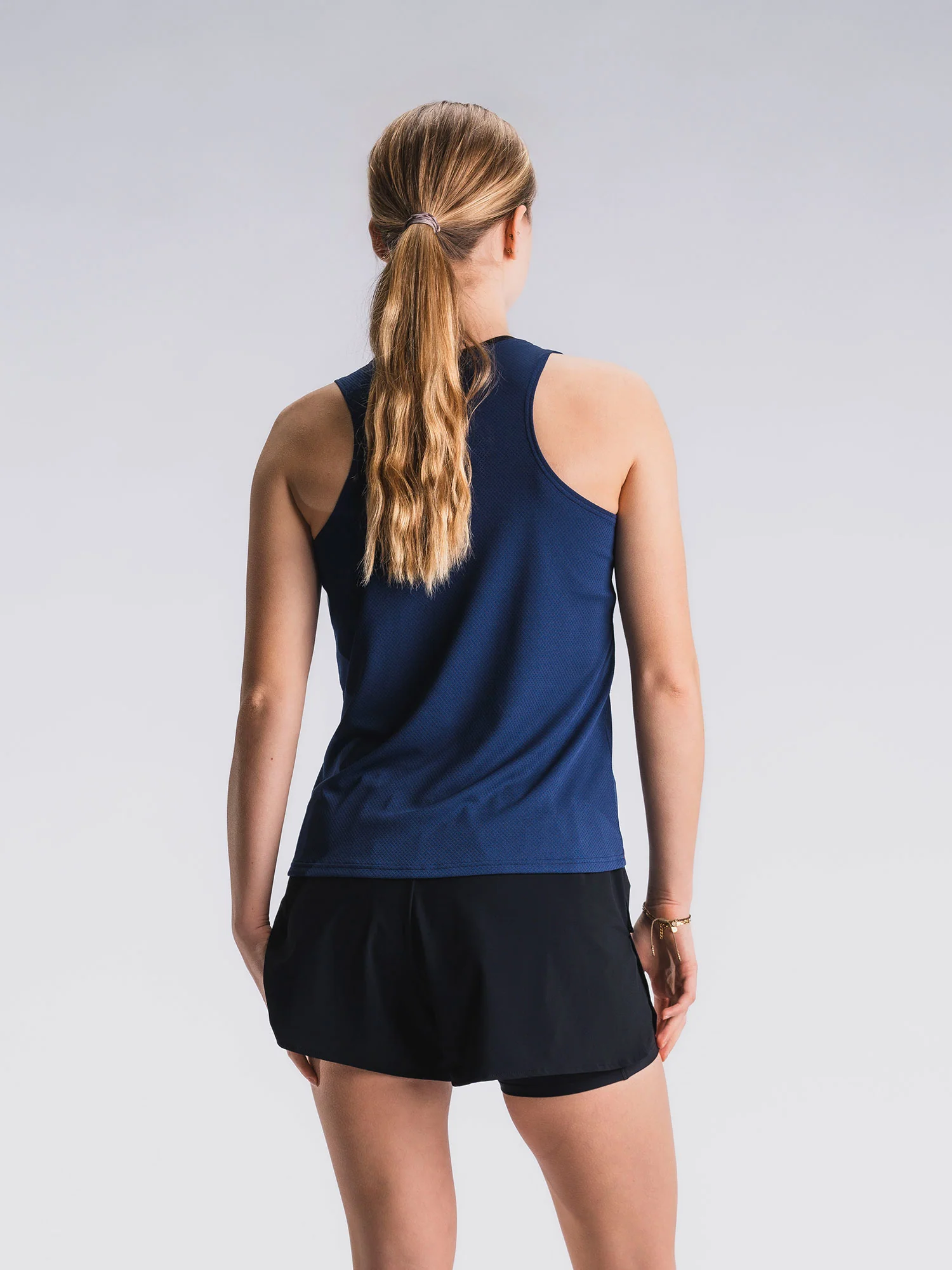 Womens TEMPO! ONE Run Singlet - Image 12