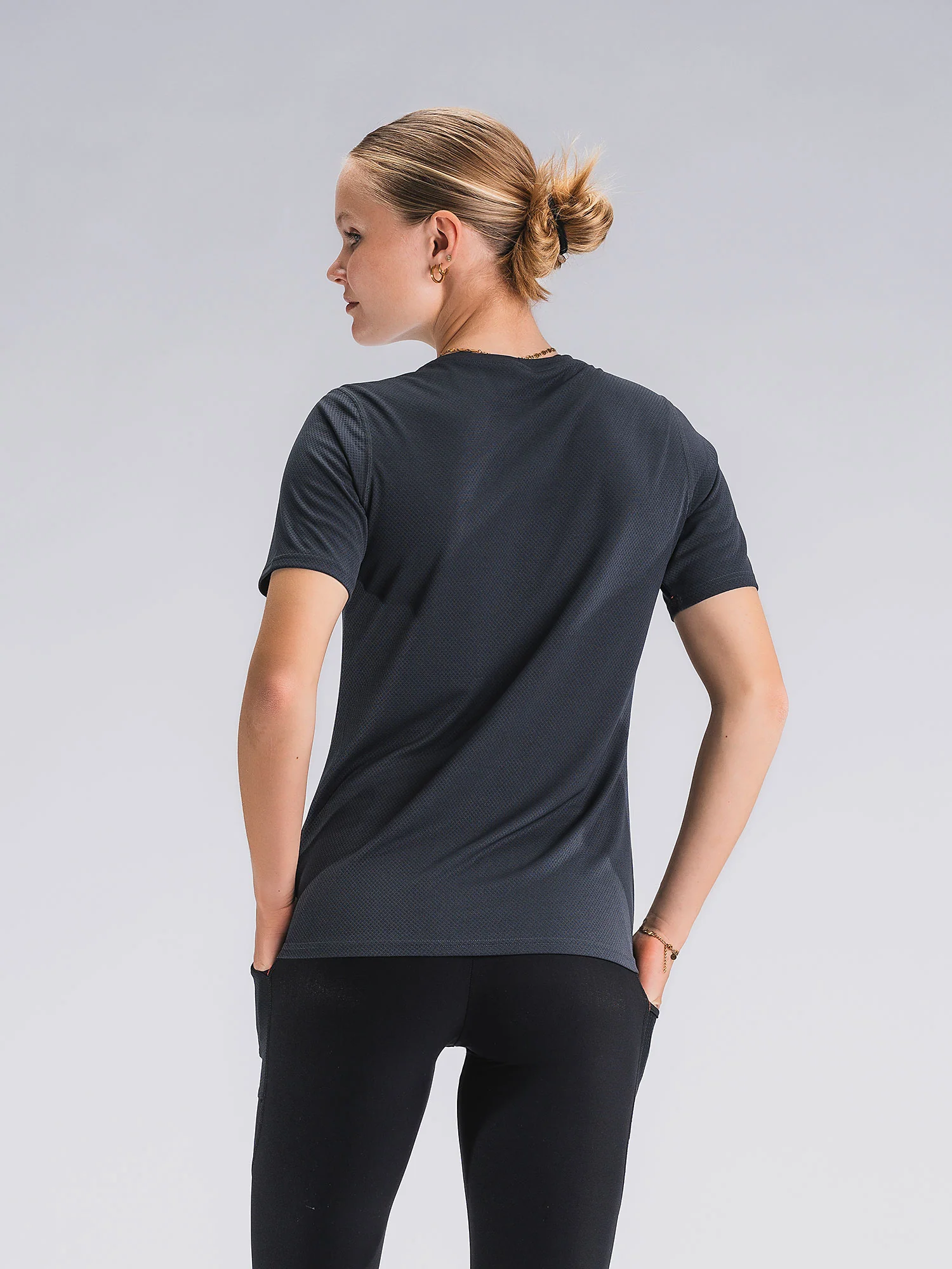 Womens TEMPO! ONE Run T-Shirt - Image 14
