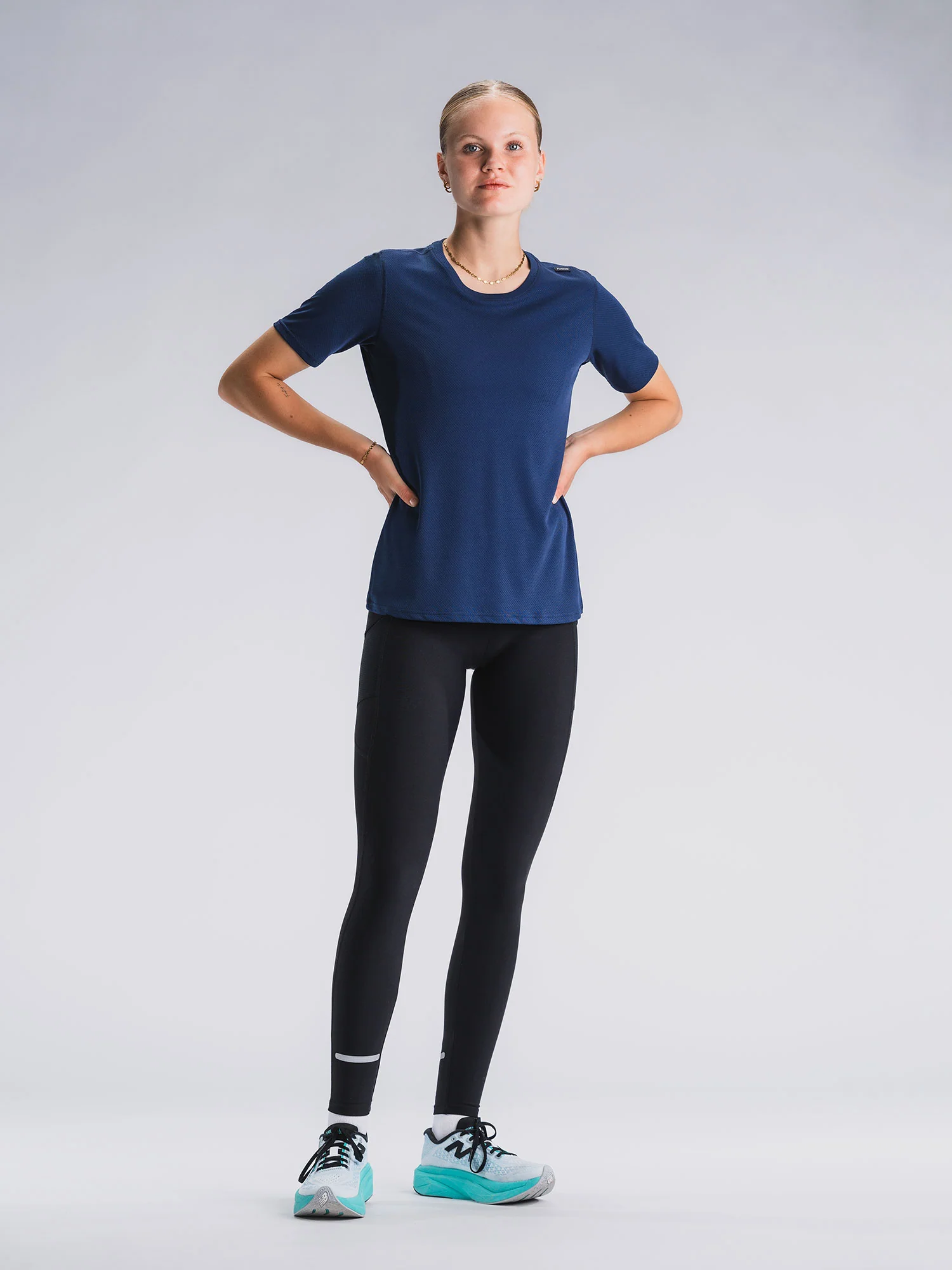 Womens TEMPO! ONE Run T-Shirt - Image 21