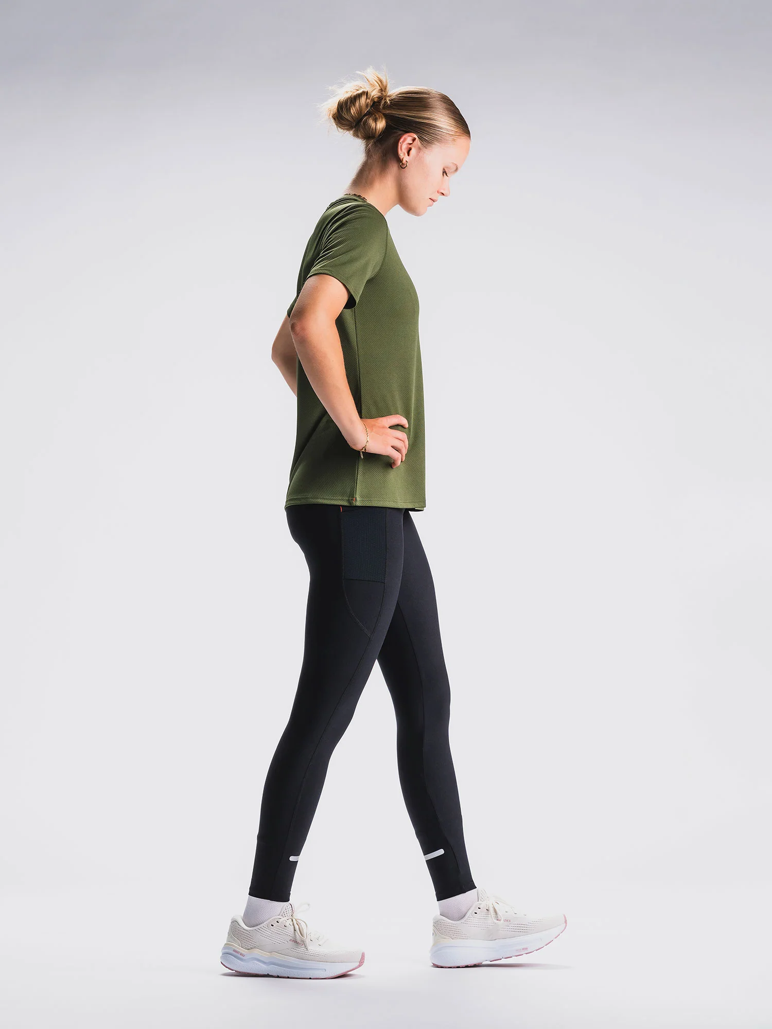 Womens TEMPO! ONE Run T-Shirt - Image 9