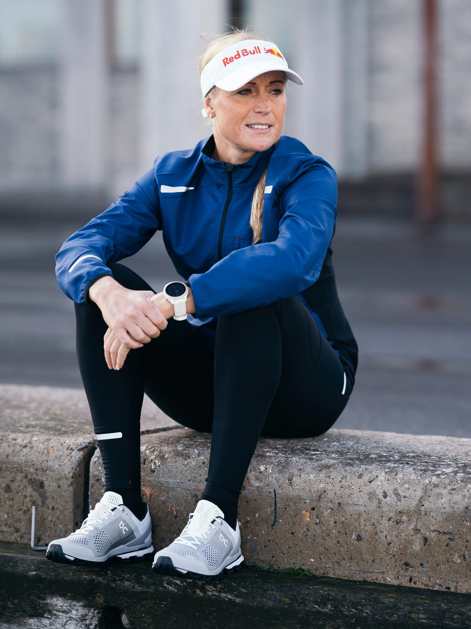 Womens S1 Run Jacket - Image 32