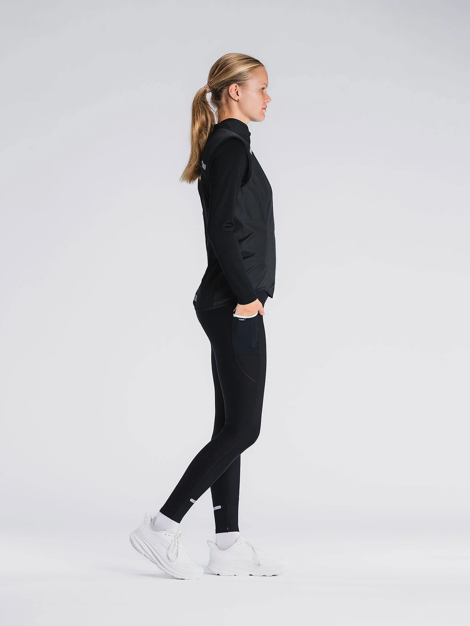 Womens S1 Run Vest - Image 3