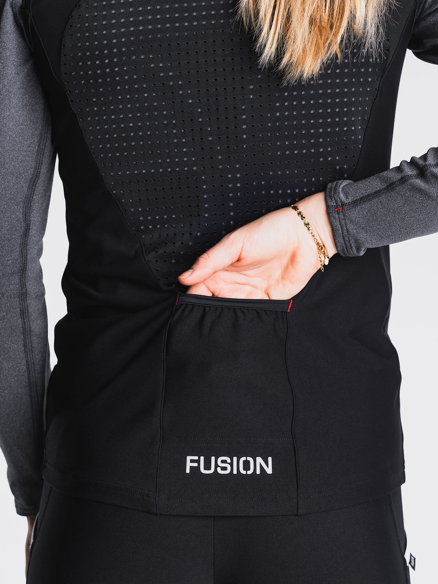 Womens S2 Run Vest - Image 7