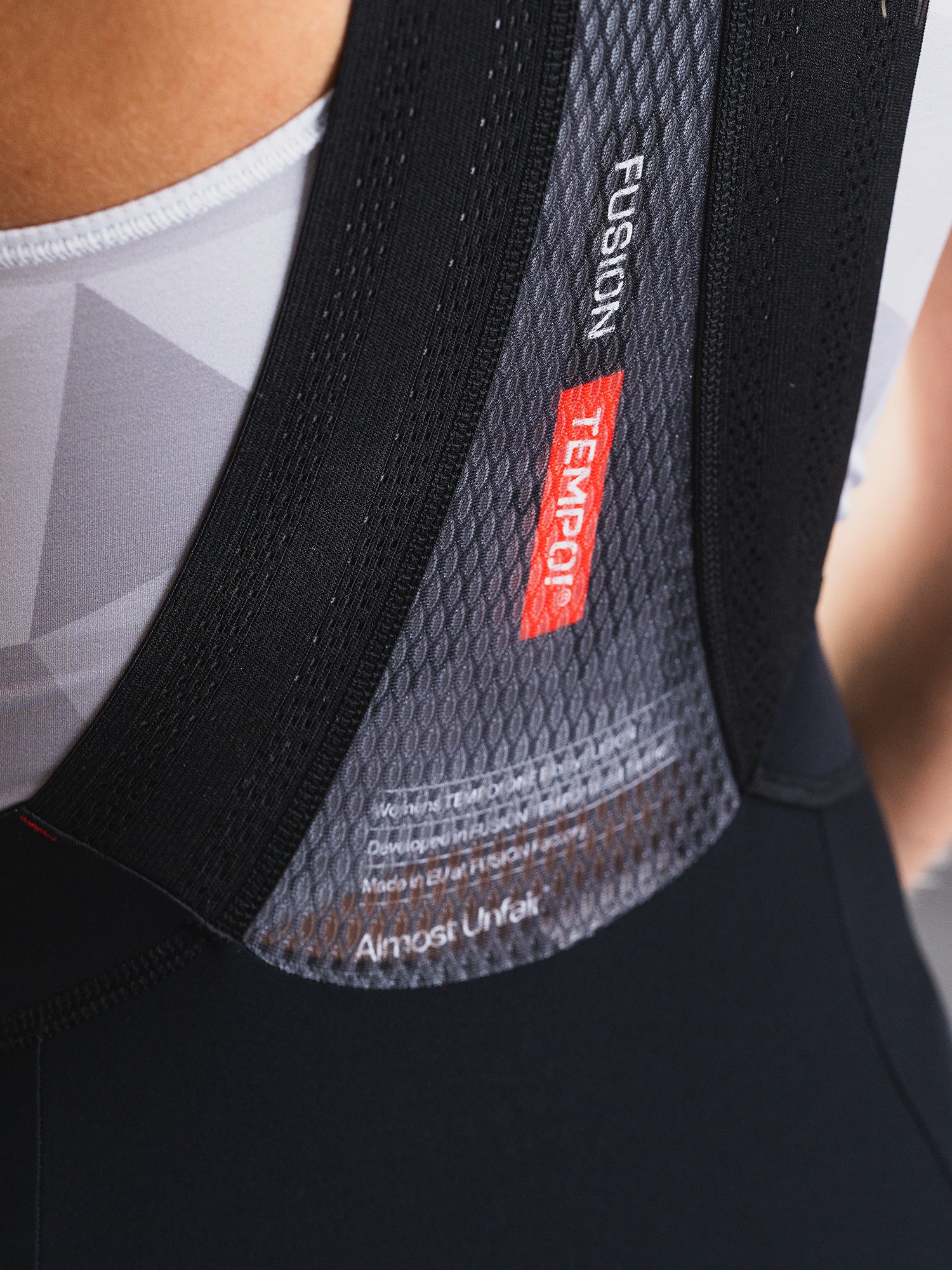 Womens TEMPO! ONE Bib Shorts - Image 4