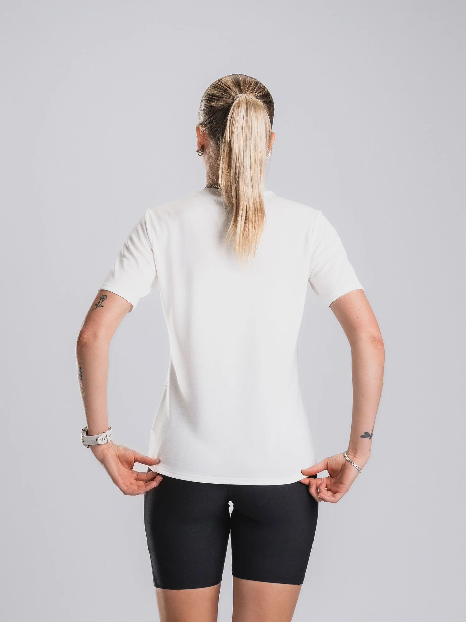 Womens TEMPO! TWO Run T-Shirt - Image 18